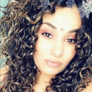 Meet your Posher, Sandra